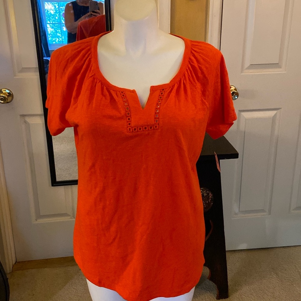 1XP TALBOTS ORANGE SHORT SLEEVED COTTON SHIRT NWT. NOTCHED V NECK WITH CUTOUTS